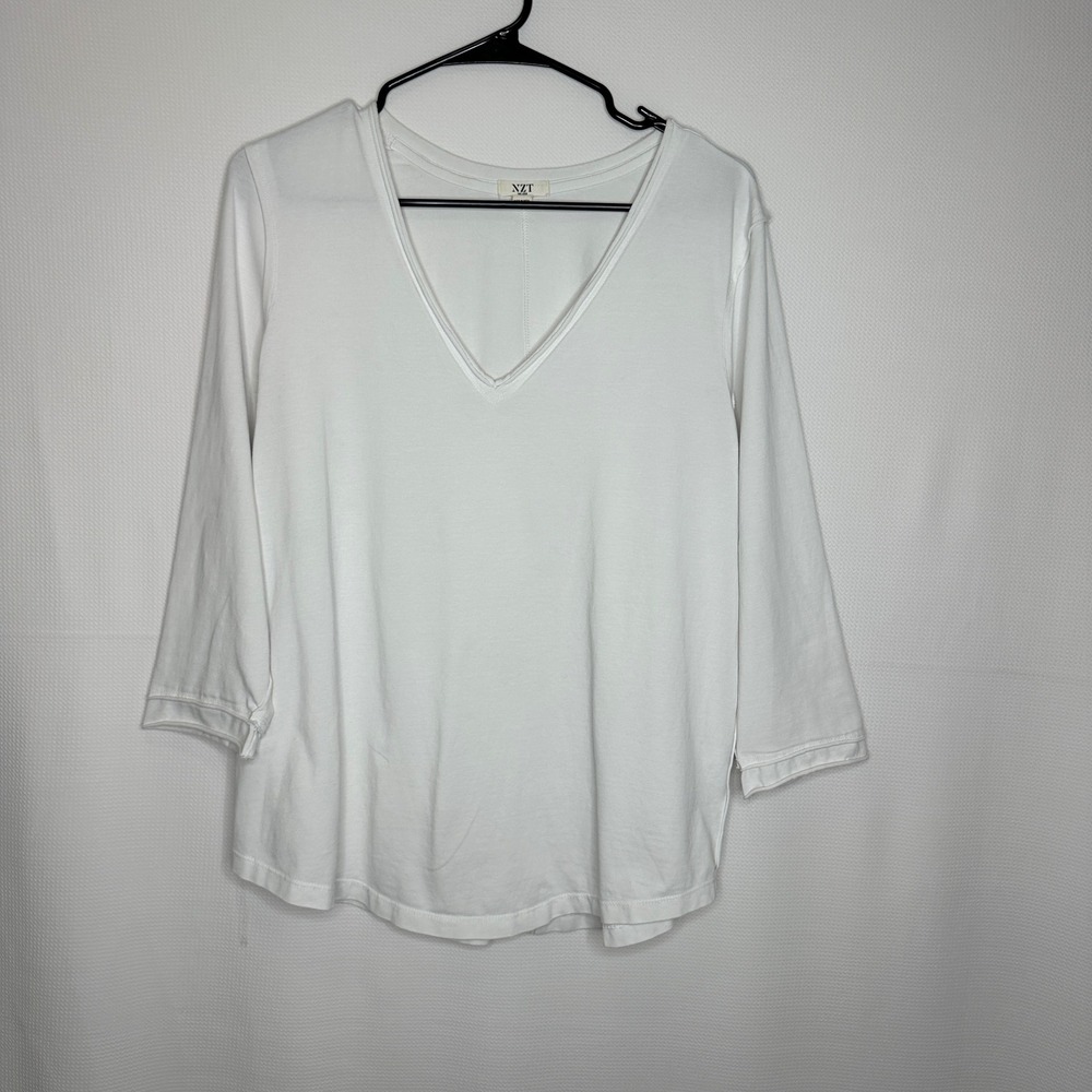 NZT Nic+Zoe V-Neck Top White 3/4 Sleeve Cotton Blend Medium